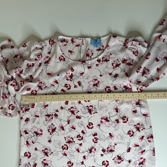 CeCe Womens Sheer 3/4 Sleeve Blouse in Red and Pink Floral Sz M | Feminine Girly - Picture 12 of 12